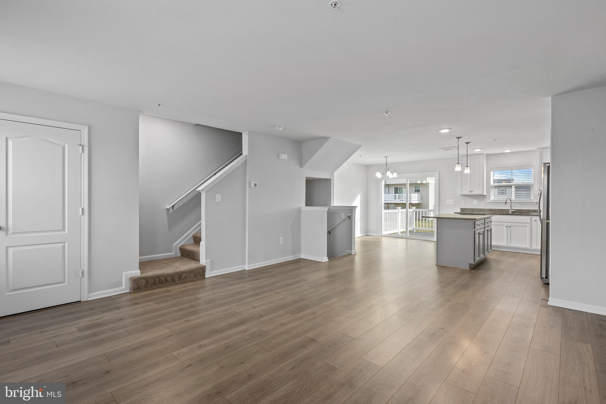 MEADE'S CROSSING - Residential