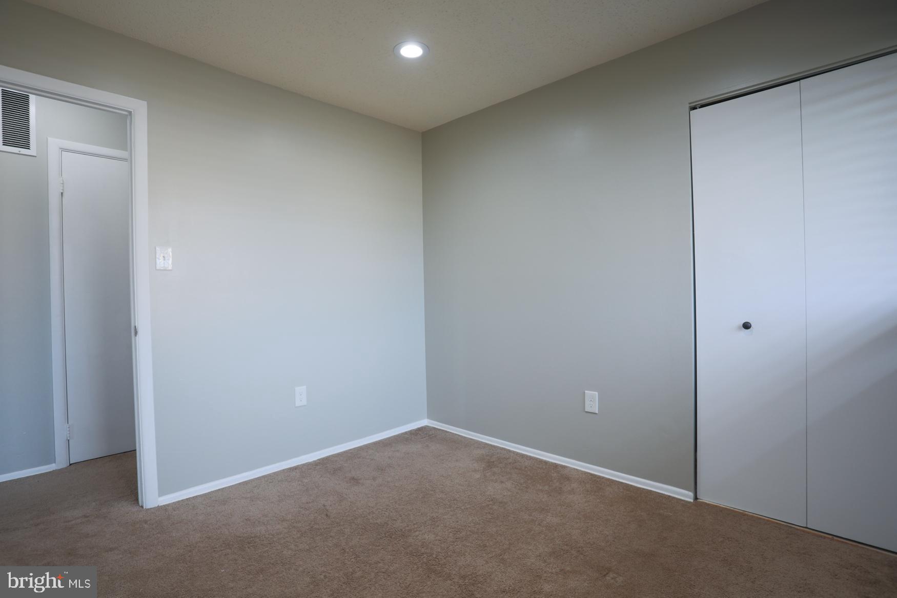 COUNTRYSIDE - Residential Lease