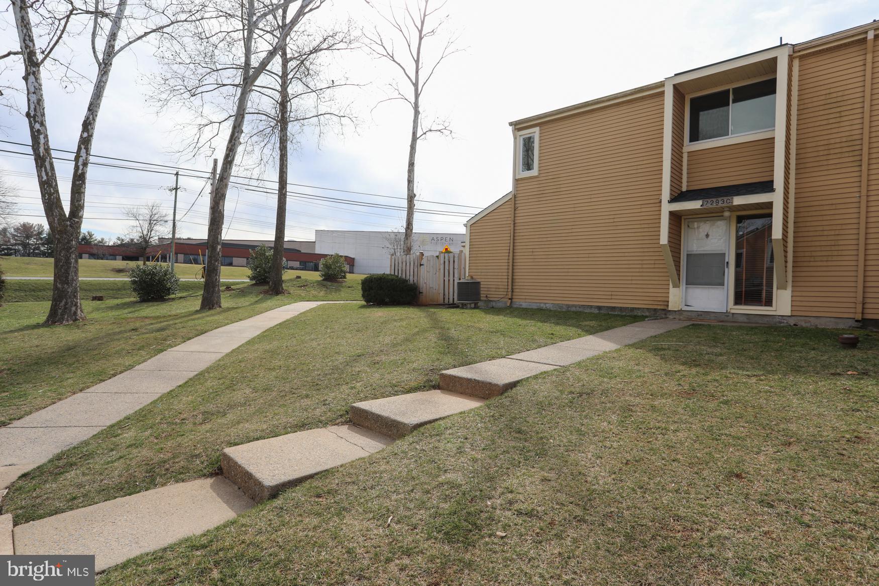 COUNTRYSIDE - Residential Lease