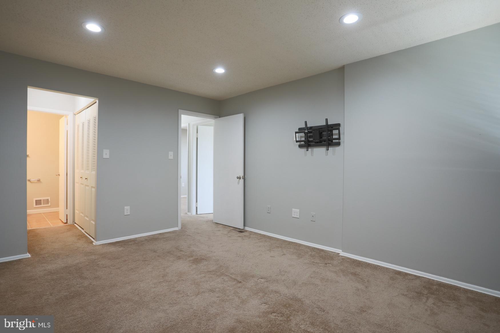 COUNTRYSIDE - Residential Lease