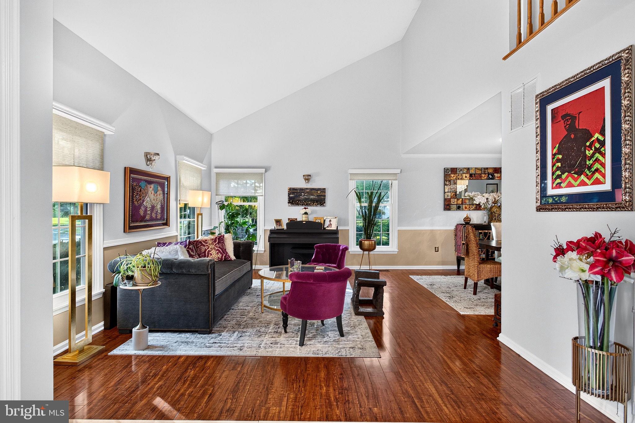 2 MONROE COURT