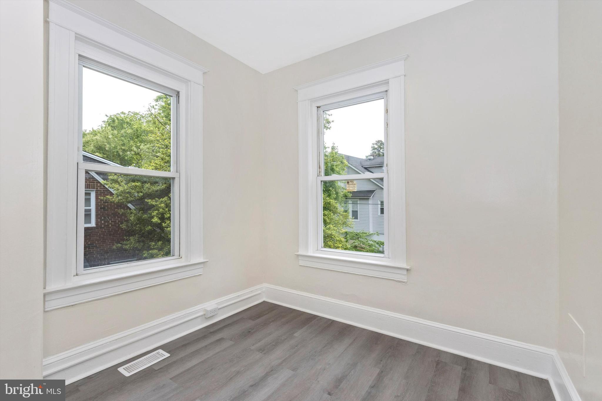 WALTHERSON - Residential