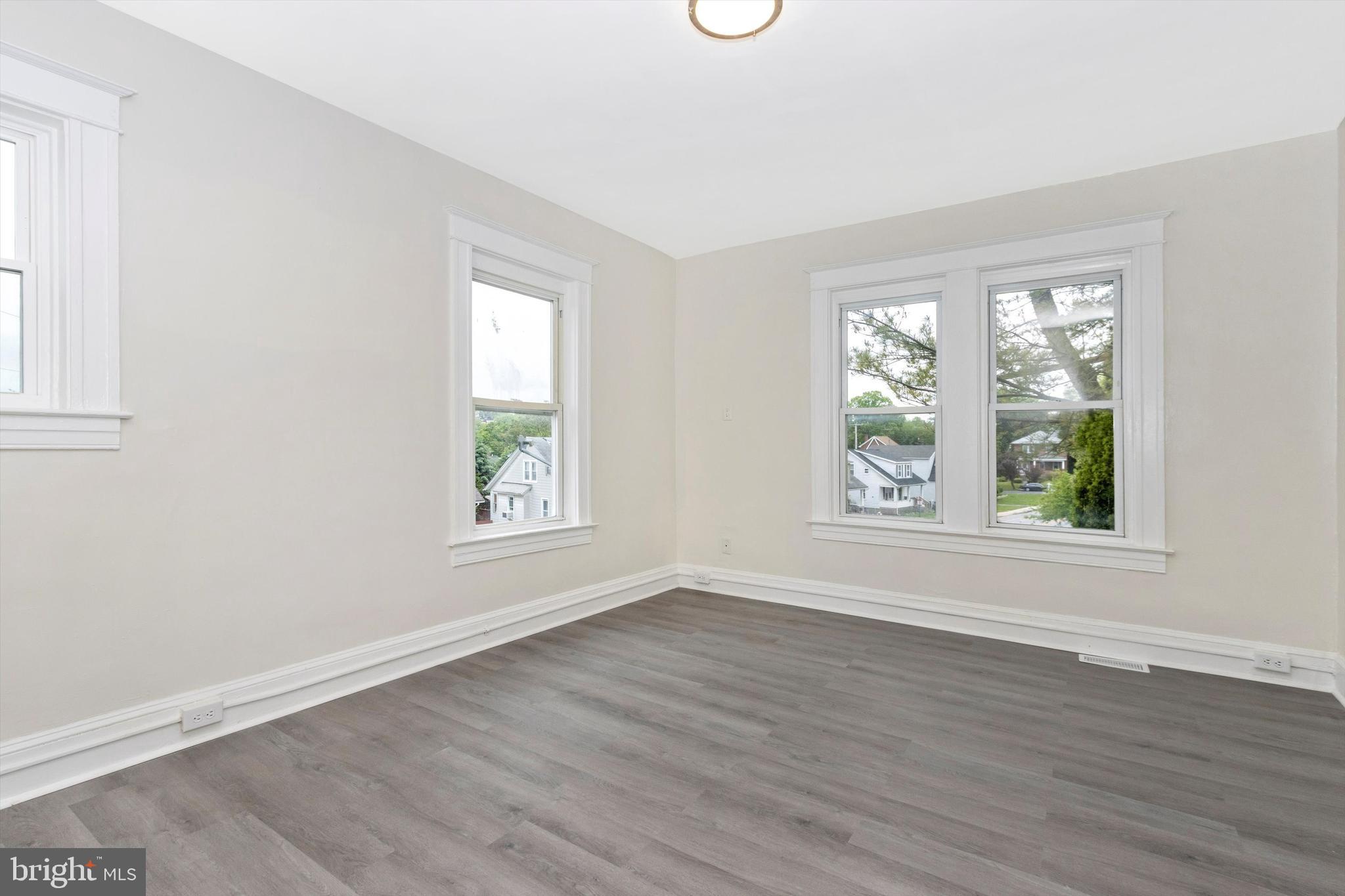 WALTHERSON - Residential