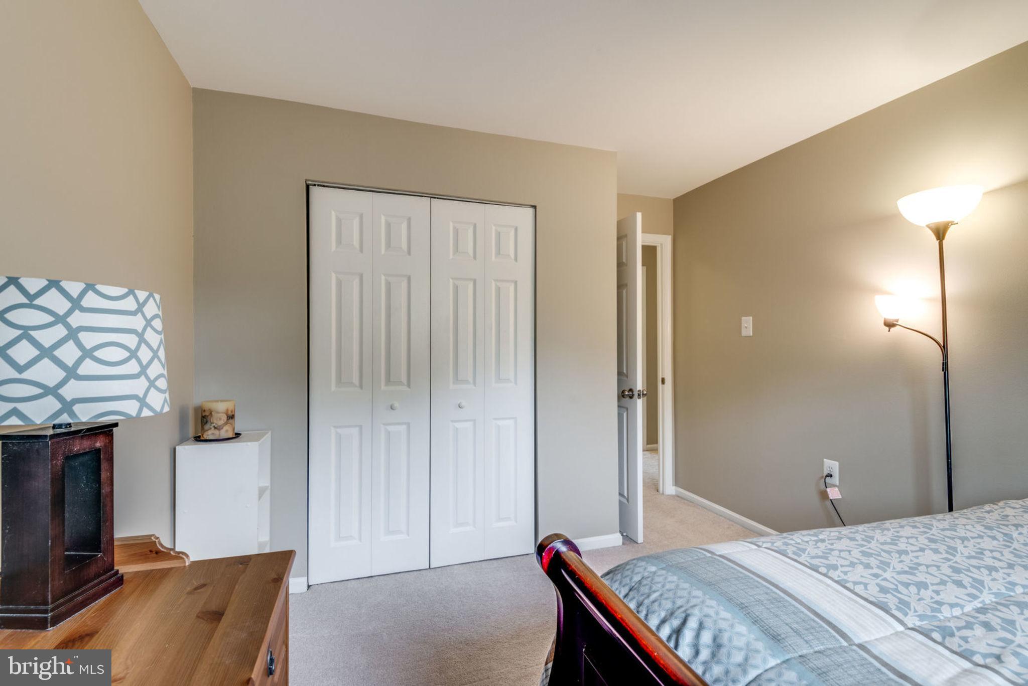 LOUDOUN HILLS - Residential