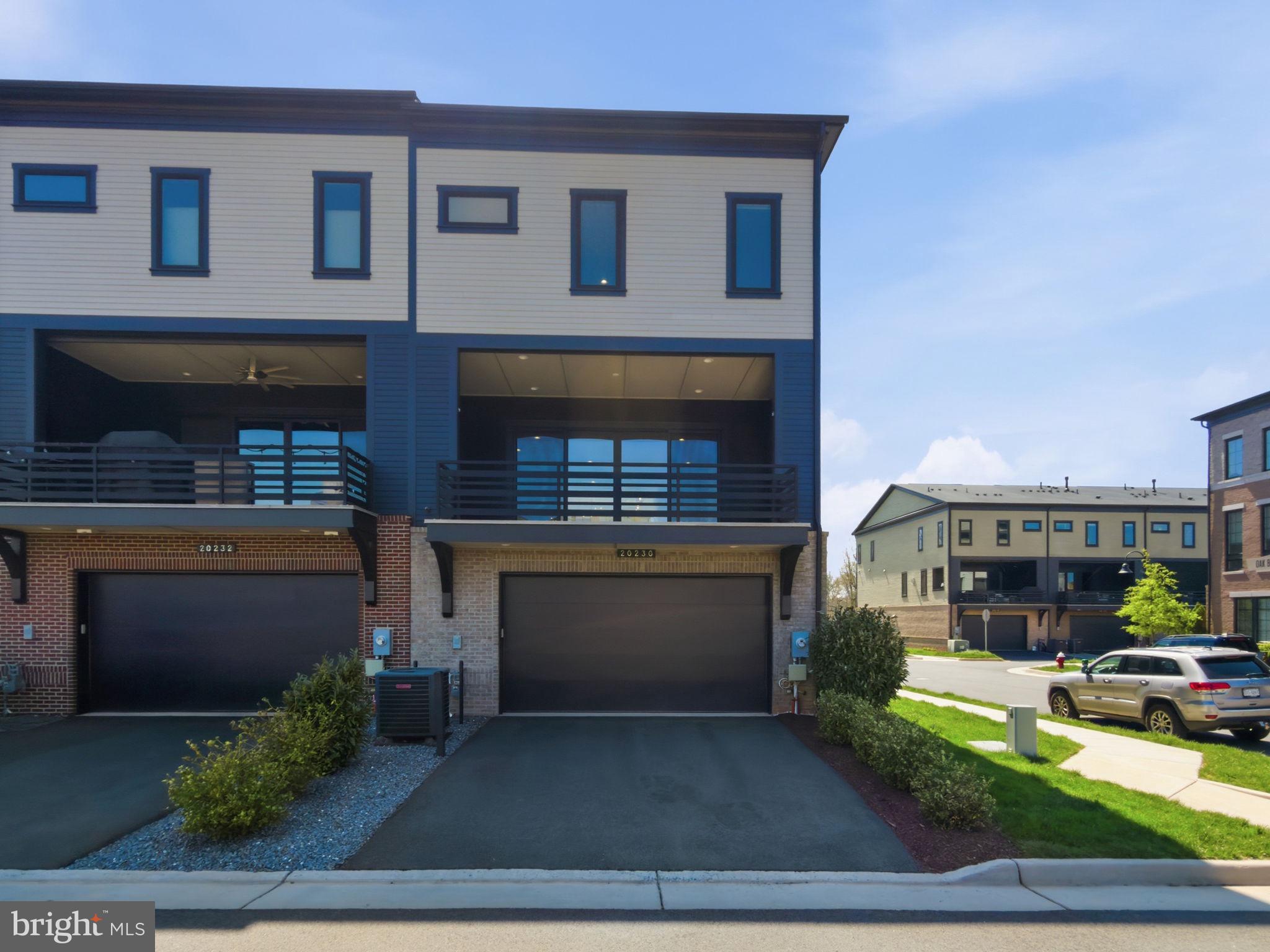 ONE LOUDOUN - Residential