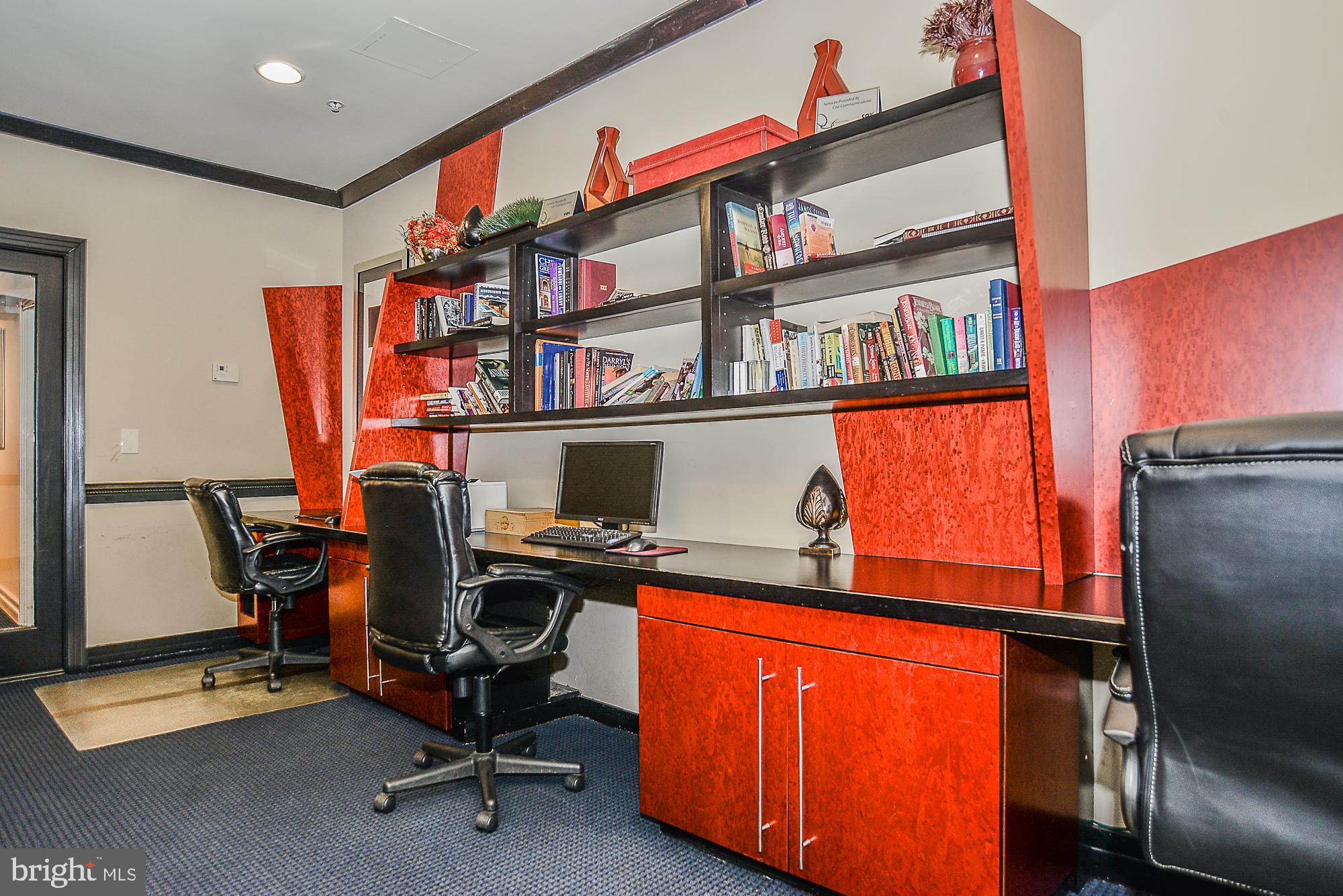 MARQUIS AT VIENNA STATION - Residential