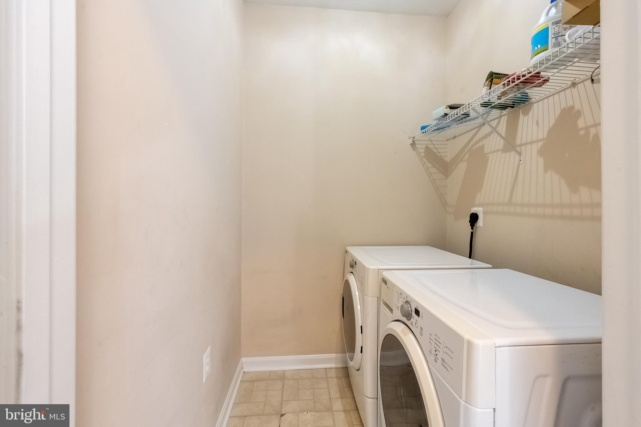 MARQUIS AT VIENNA STATION - Residential