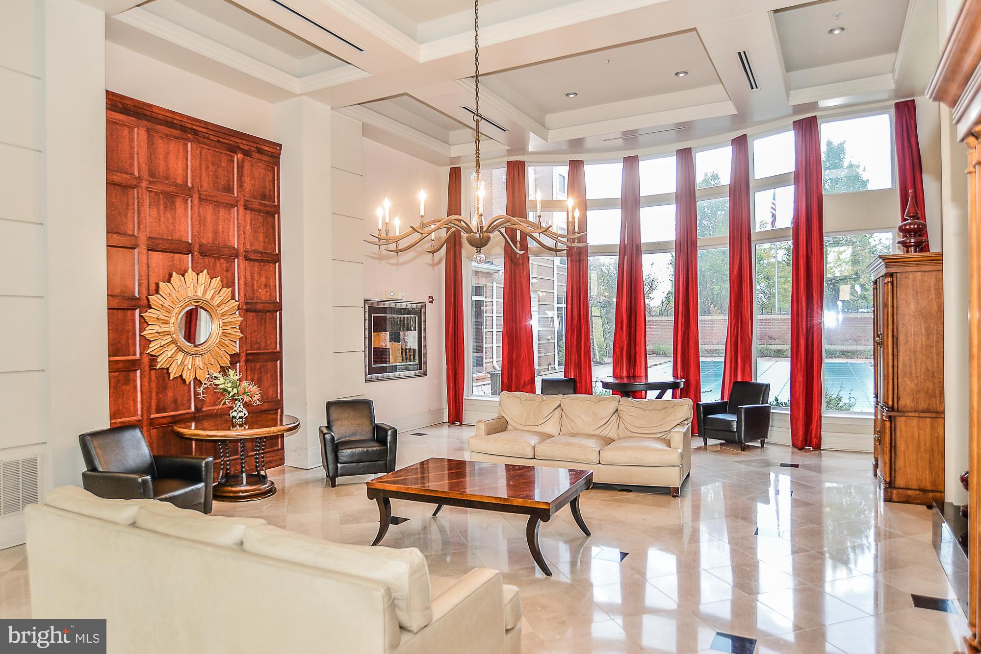 MARQUIS AT VIENNA STATION - Residential