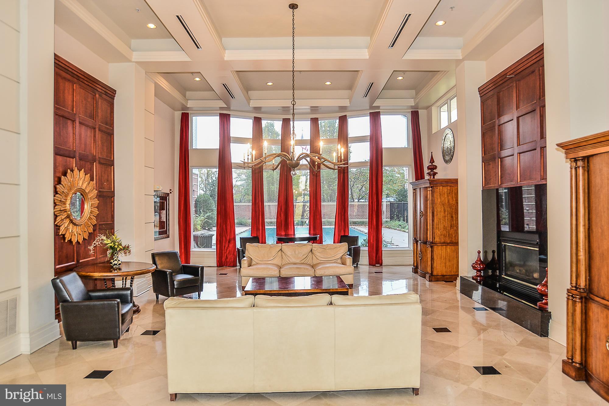 MARQUIS AT VIENNA STATION - Residential