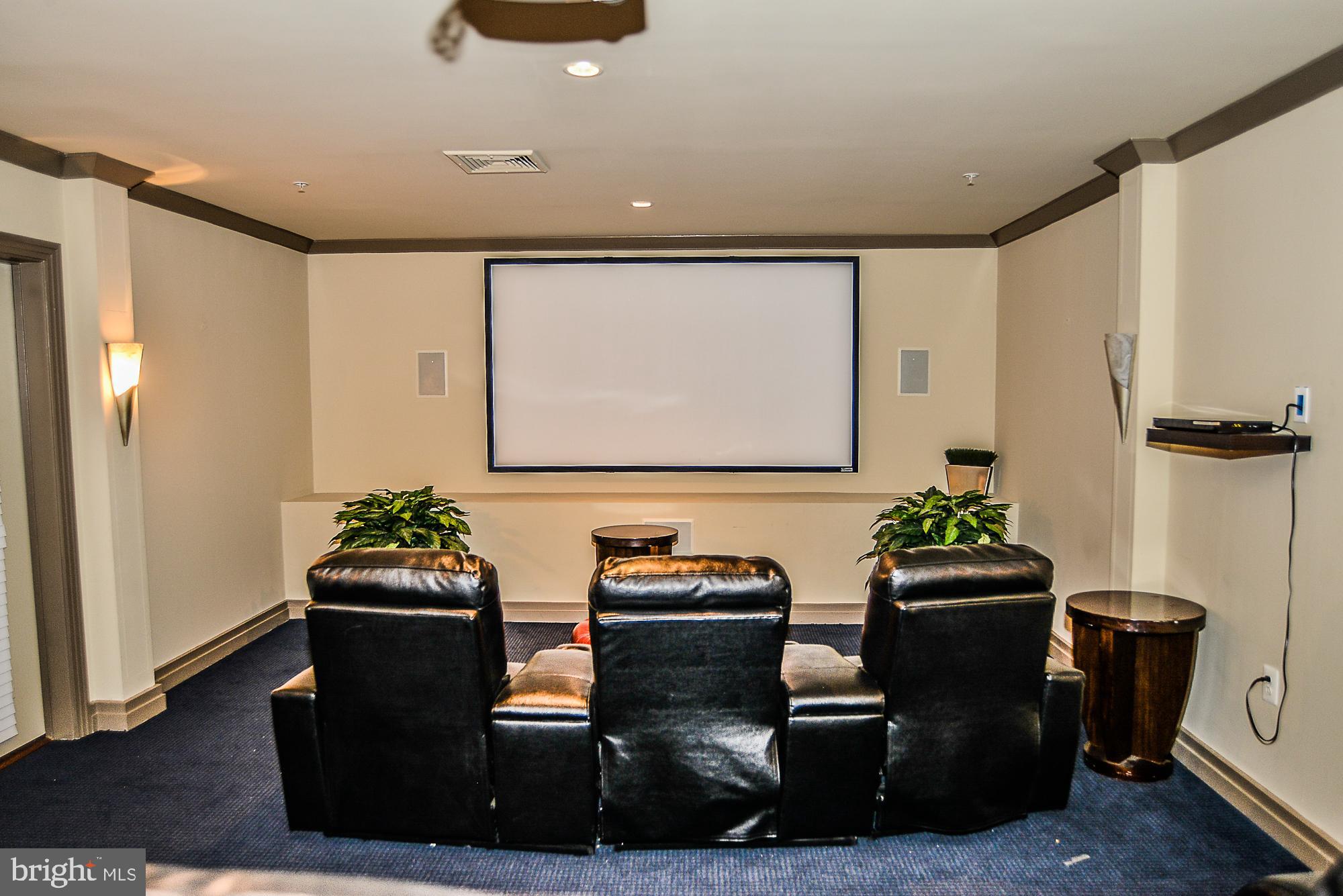 MARQUIS AT VIENNA STATION - Residential