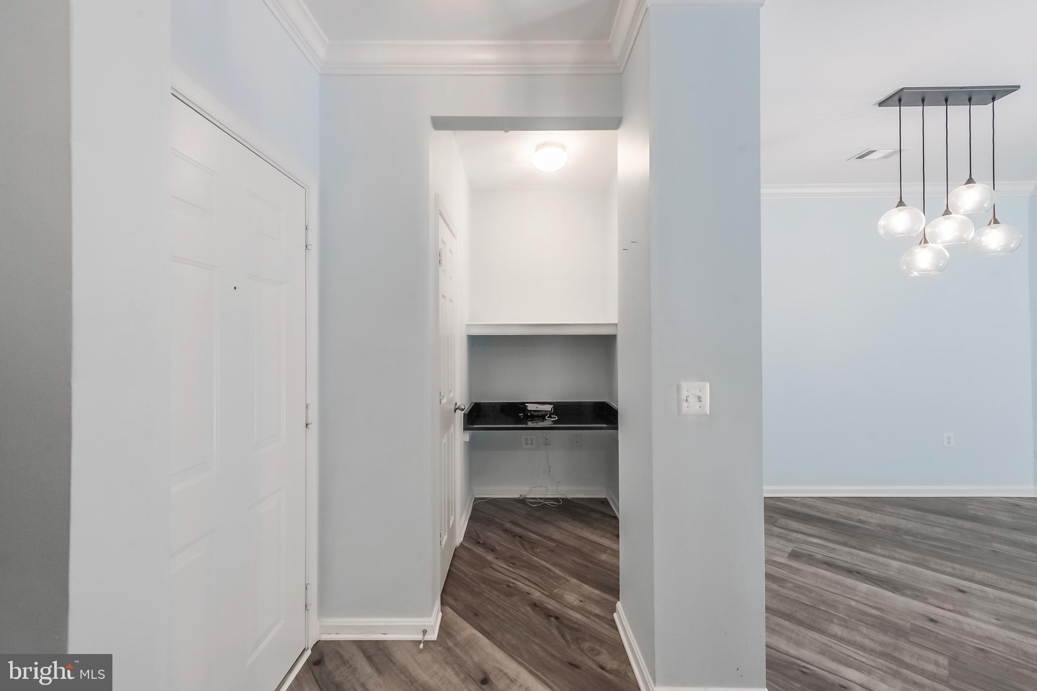 MARQUIS AT VIENNA STATION - Residential