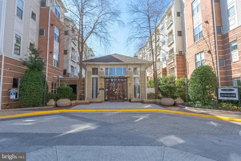 9486 Virginia Center Boulevard Unit 117, Vienna, VA 22181 - MLS#: VAFX2229006