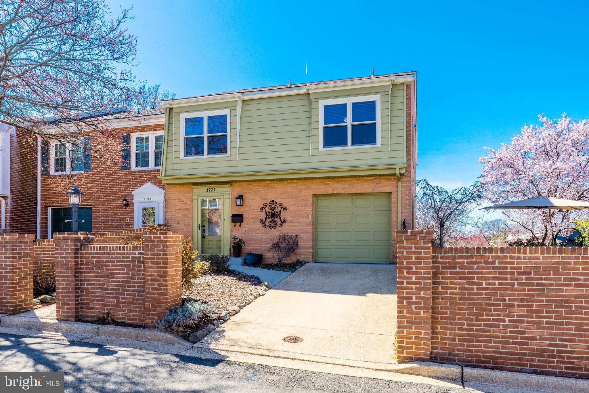 LONDON SQUARE - Residential