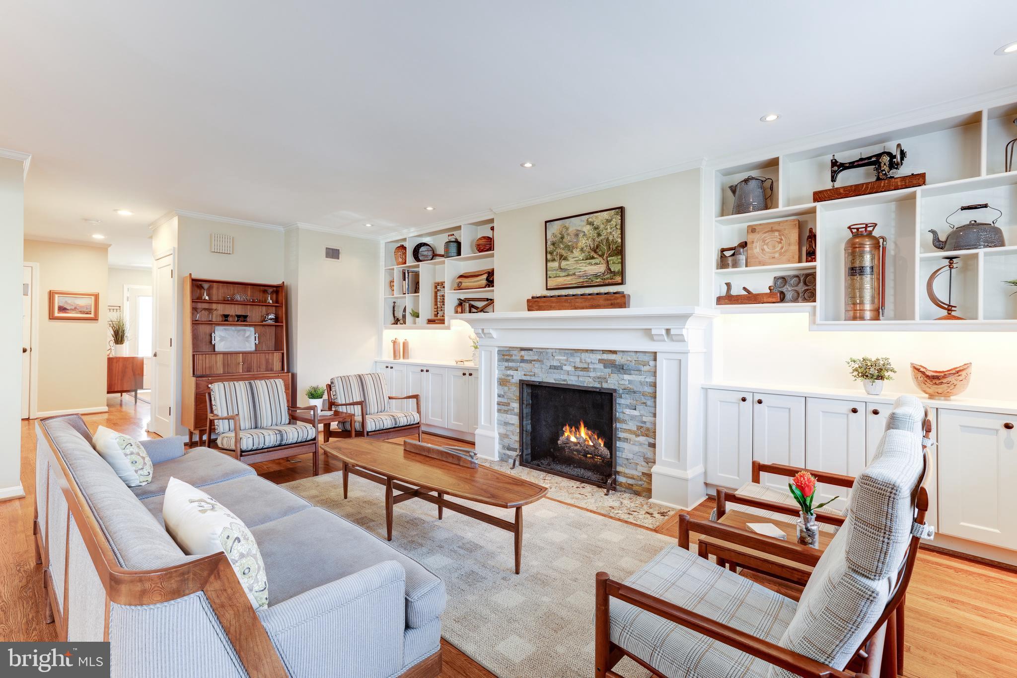 LONDON SQUARE - Residential