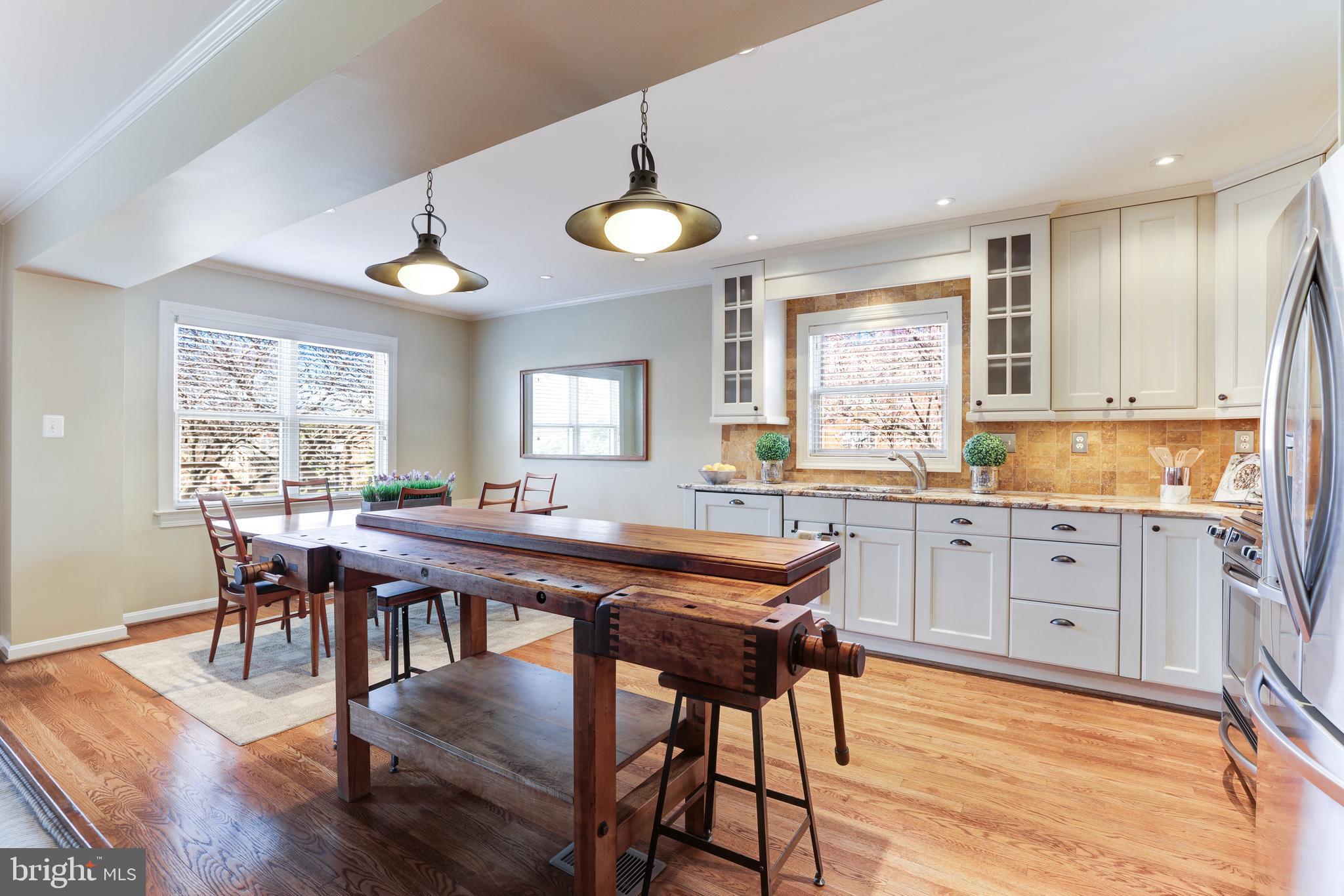 LONDON SQUARE - Residential