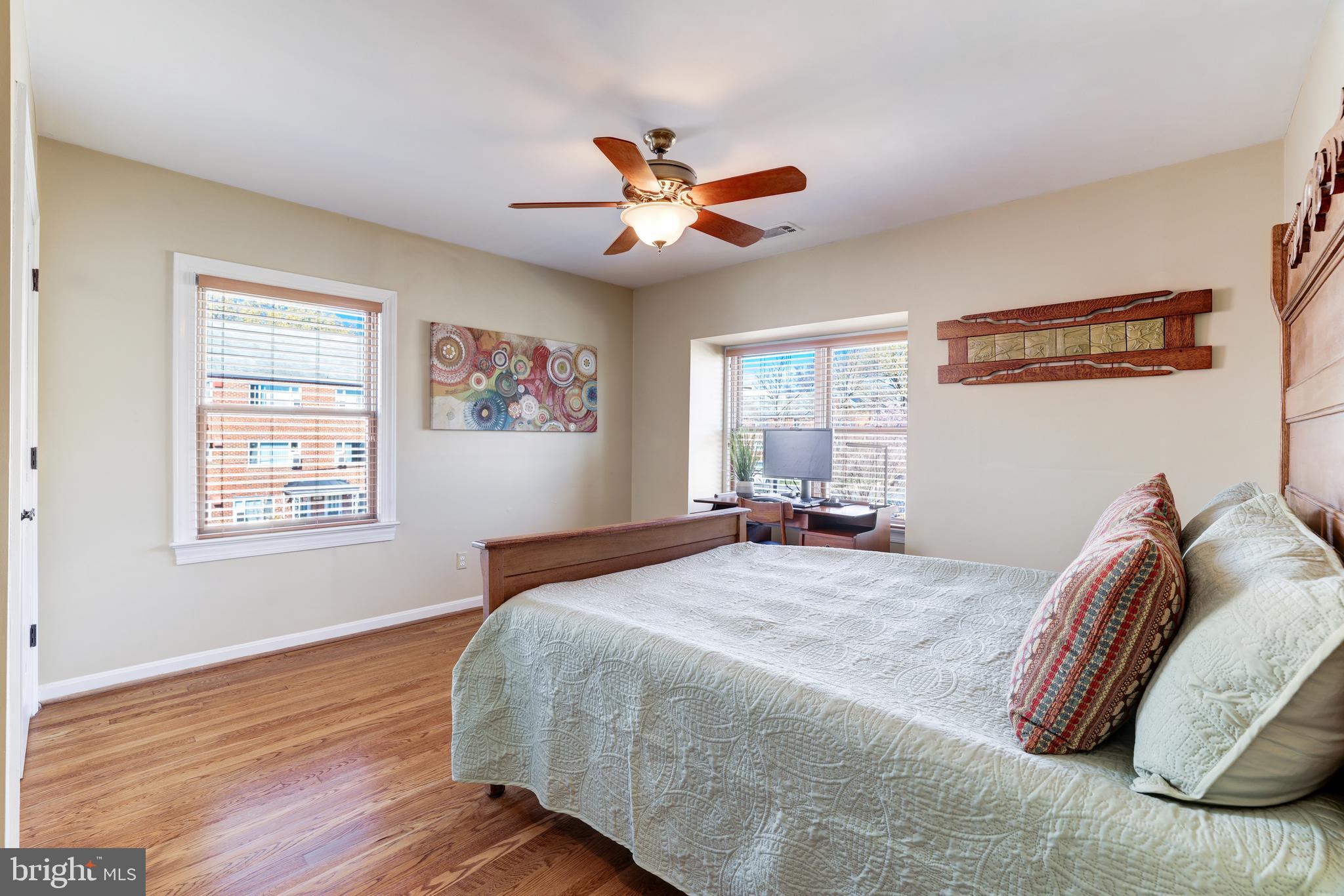 LONDON SQUARE - Residential