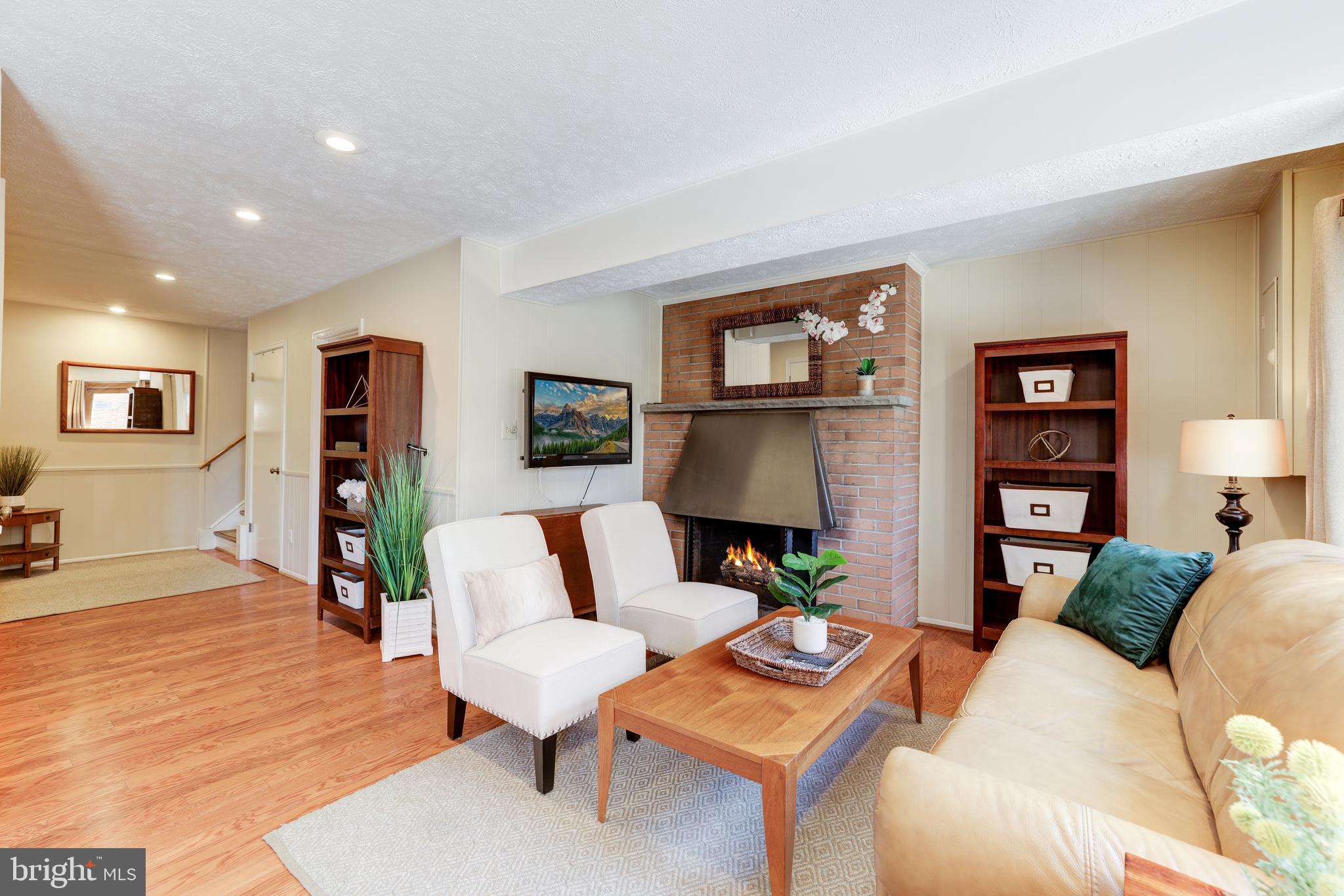 LONDON SQUARE - Residential