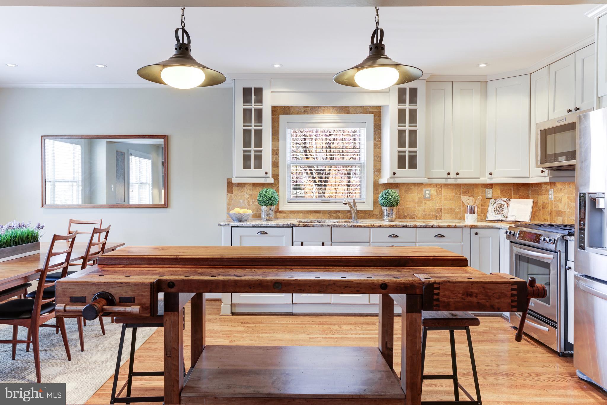 LONDON SQUARE - Residential