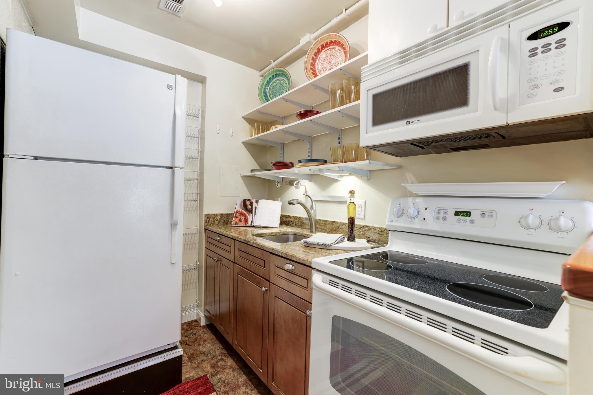 LONDON SQUARE - Residential