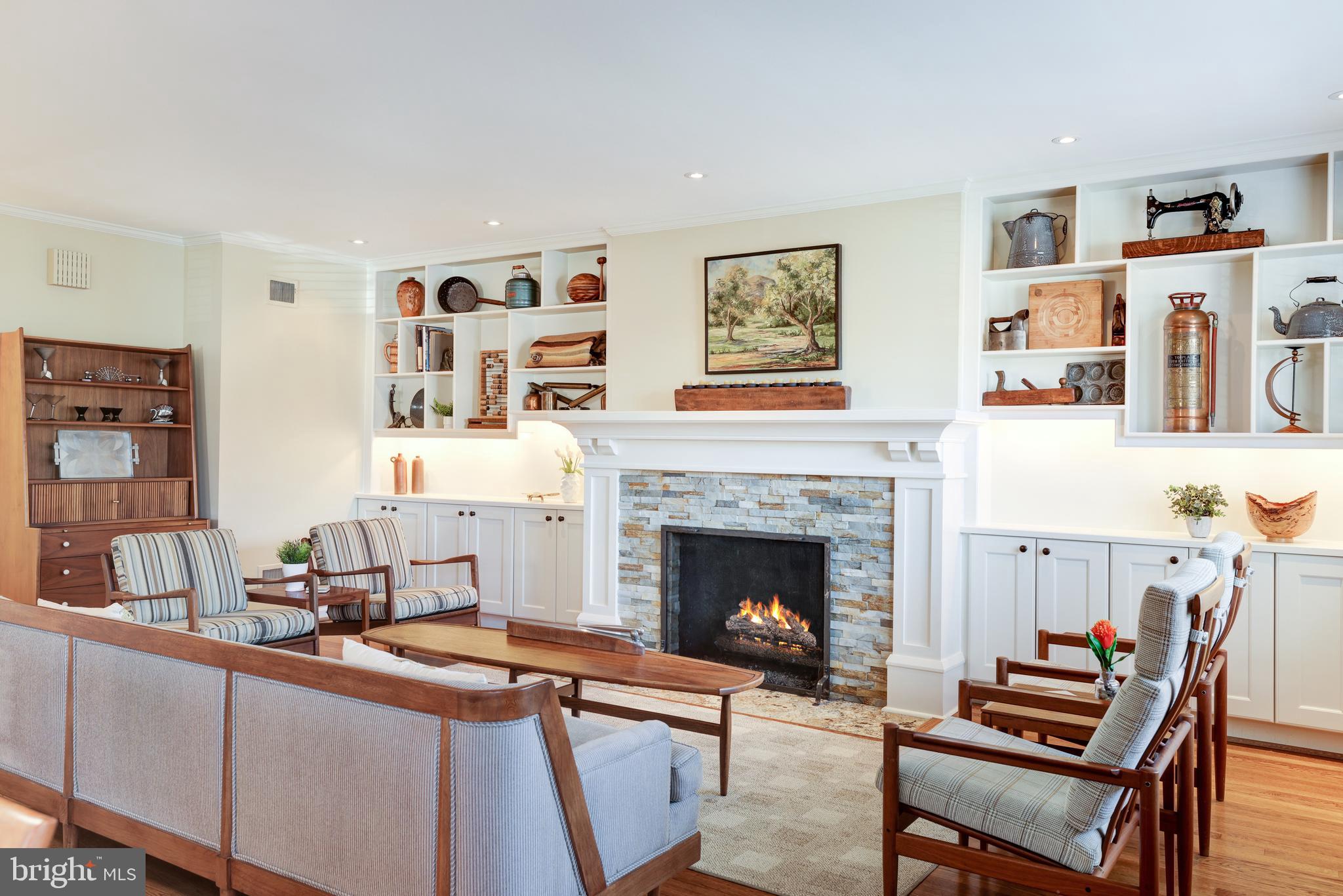 LONDON SQUARE - Residential