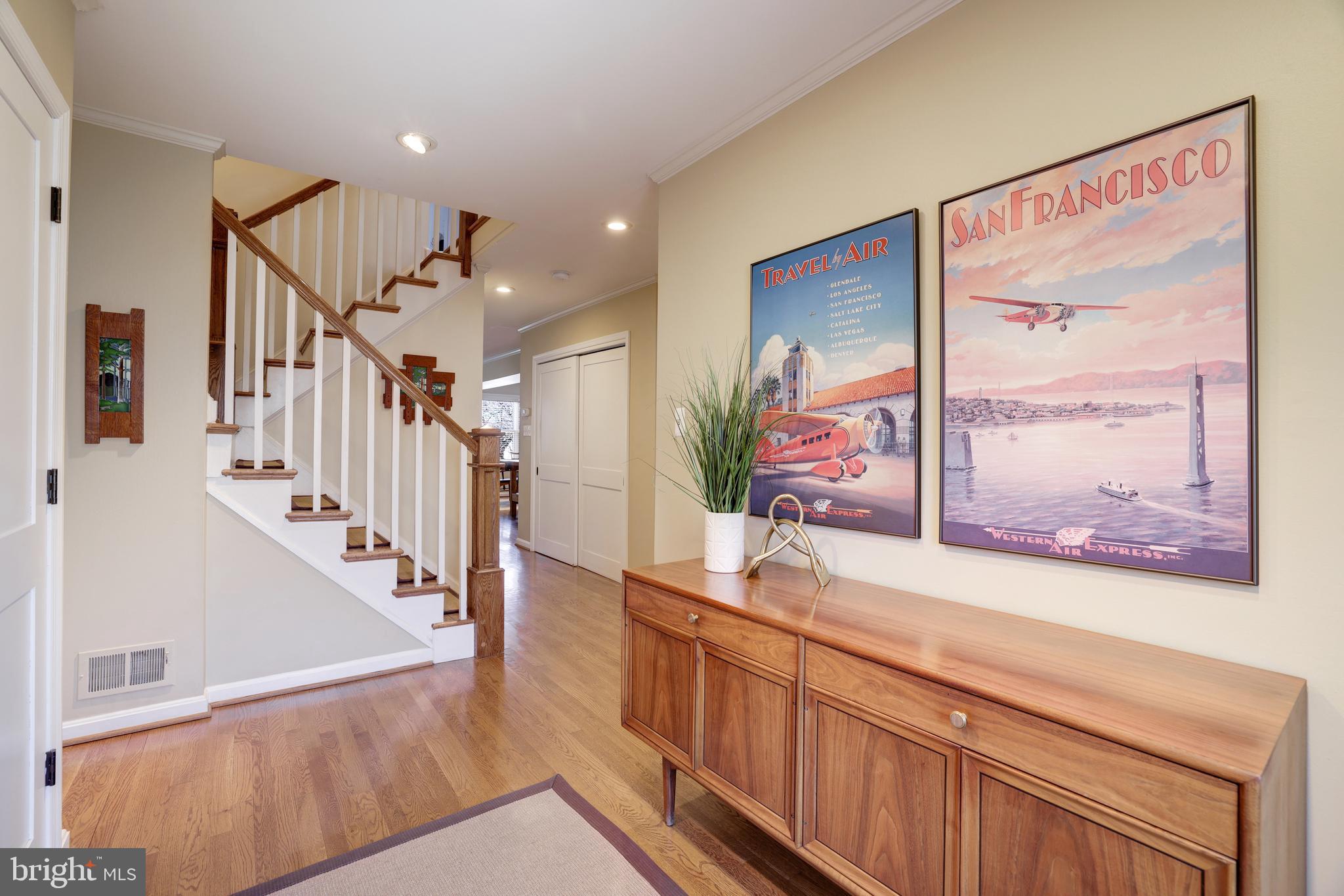 LONDON SQUARE - Residential