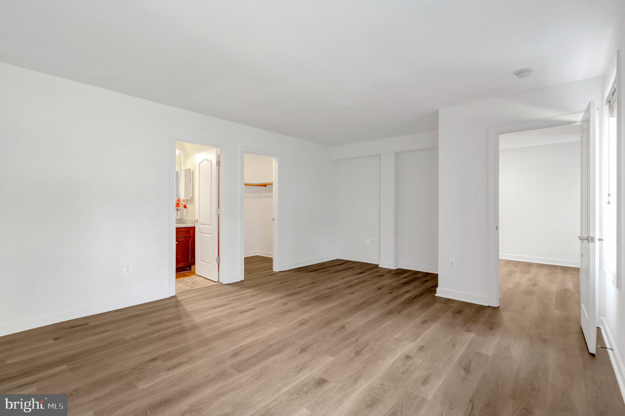 POPLAR TREE - Residential