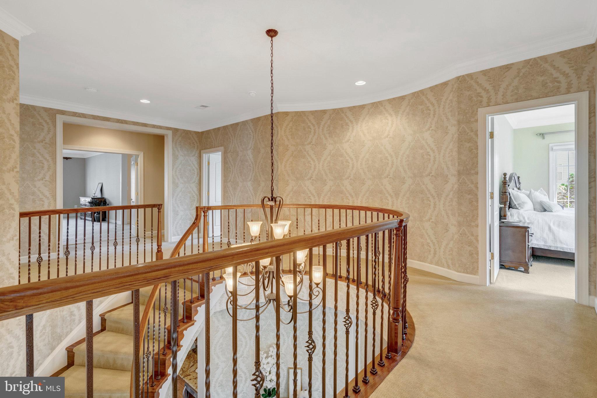 POPLAR TREE - Residential