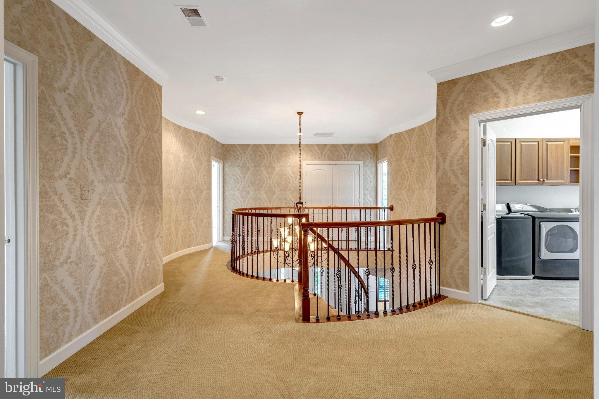 POPLAR TREE - Residential