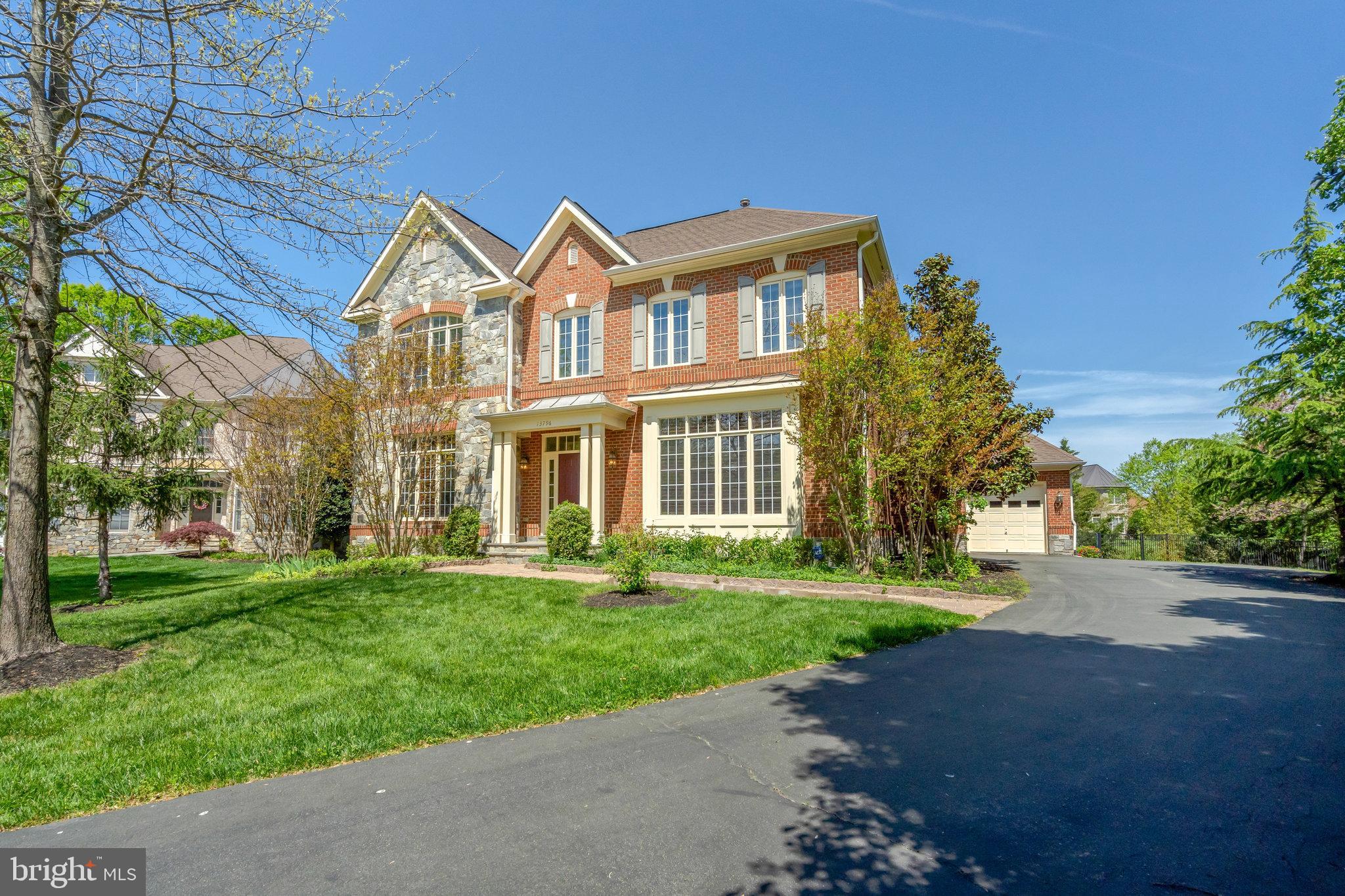 13796 NECKLACE COURT