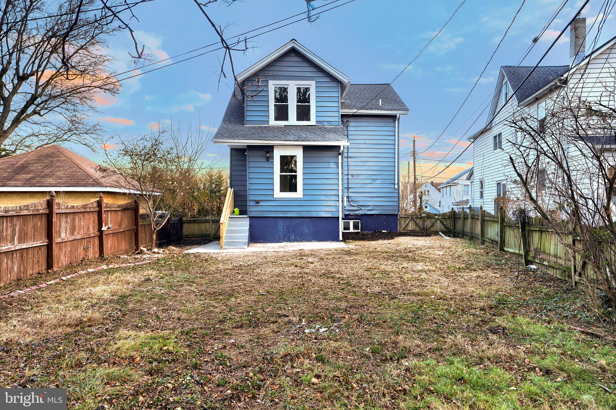 LAURAVILLE HISTORIC DISTRICT - Residential