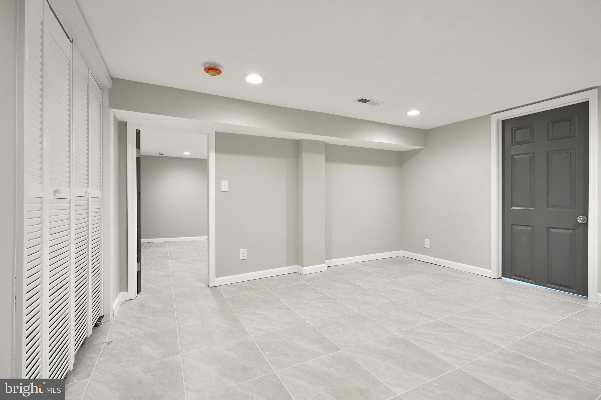 LAURAVILLE HISTORIC DISTRICT - Residential