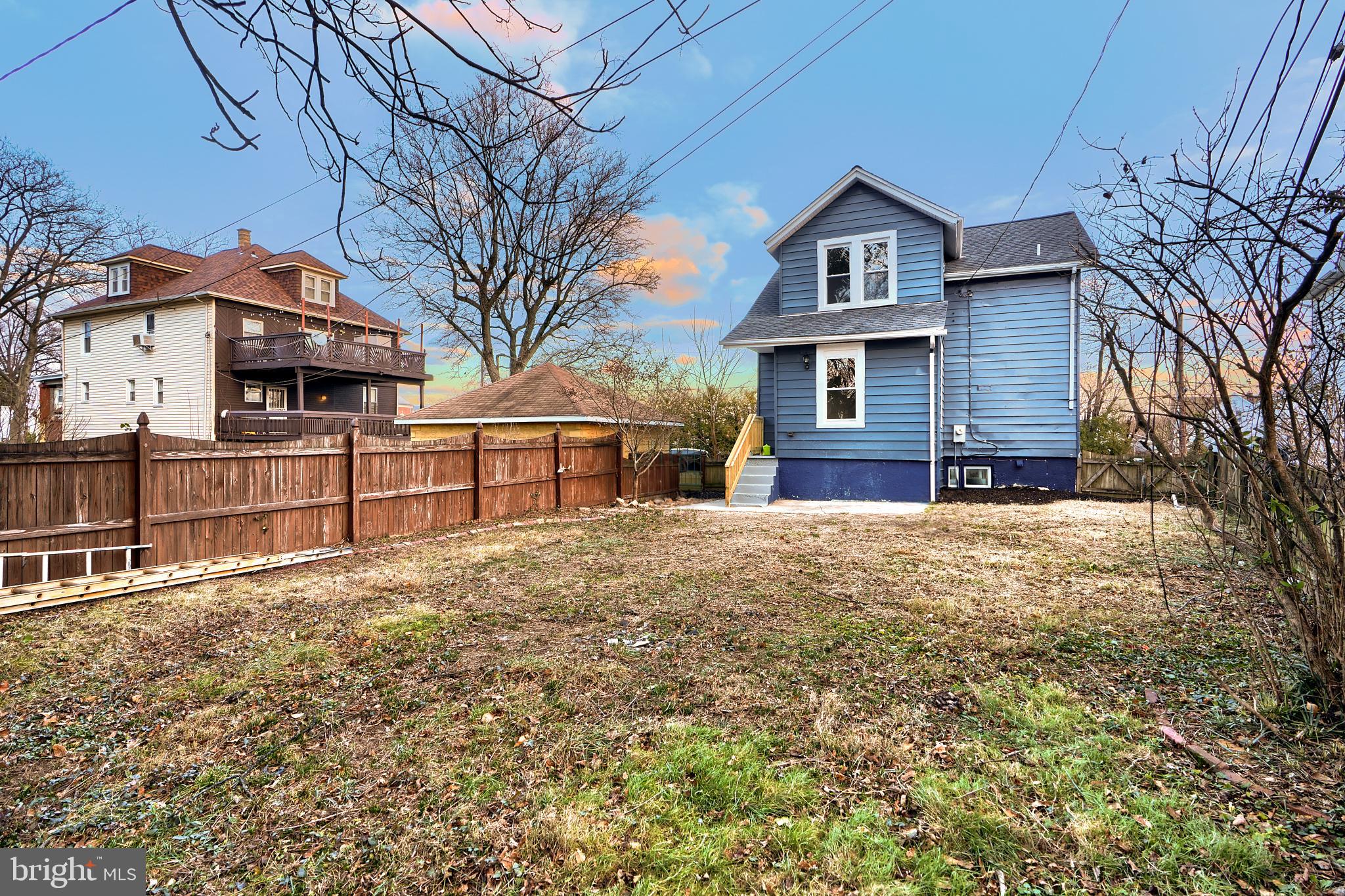 LAURAVILLE HISTORIC DISTRICT - Residential