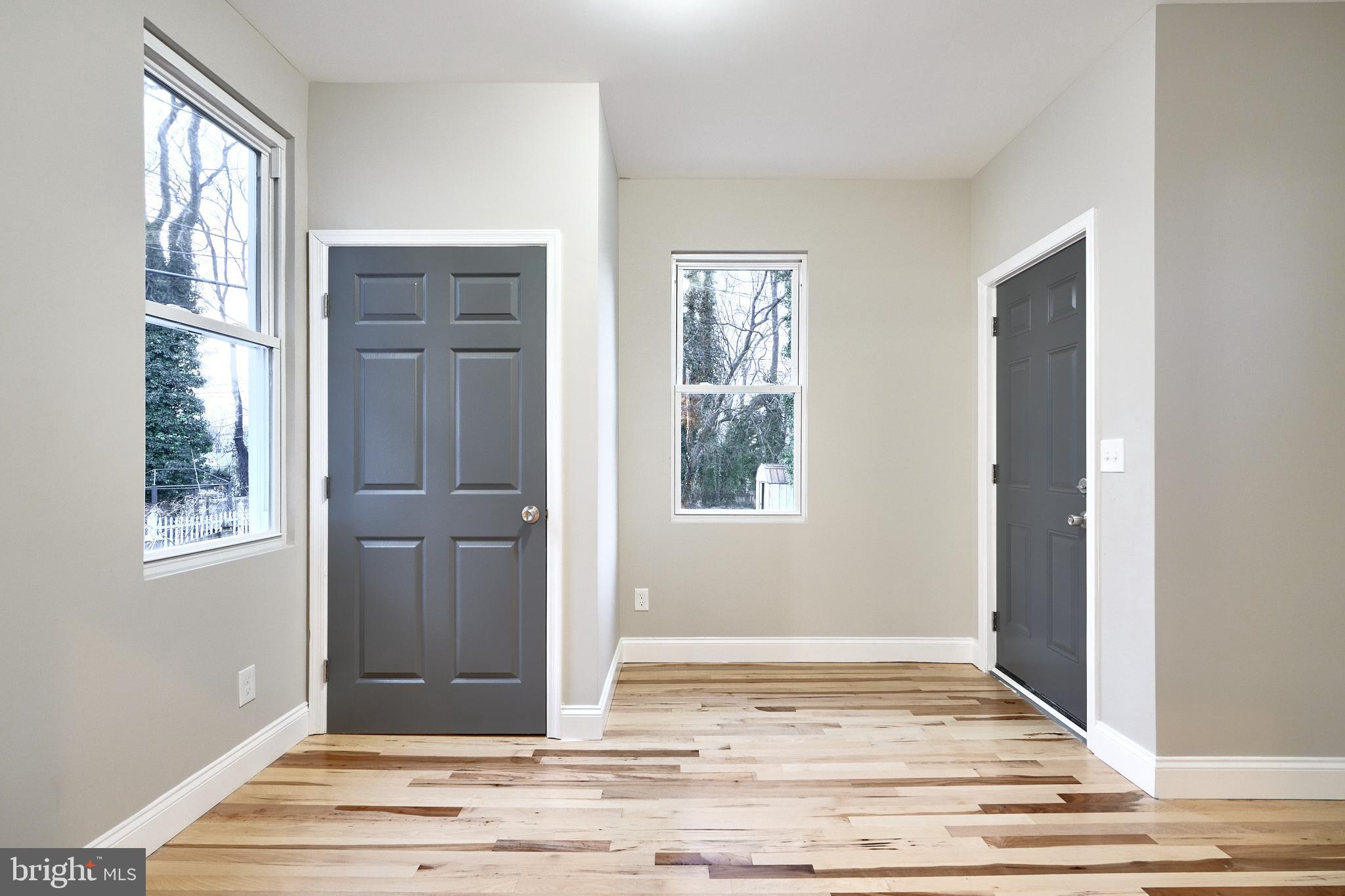 LAURAVILLE HISTORIC DISTRICT - Residential