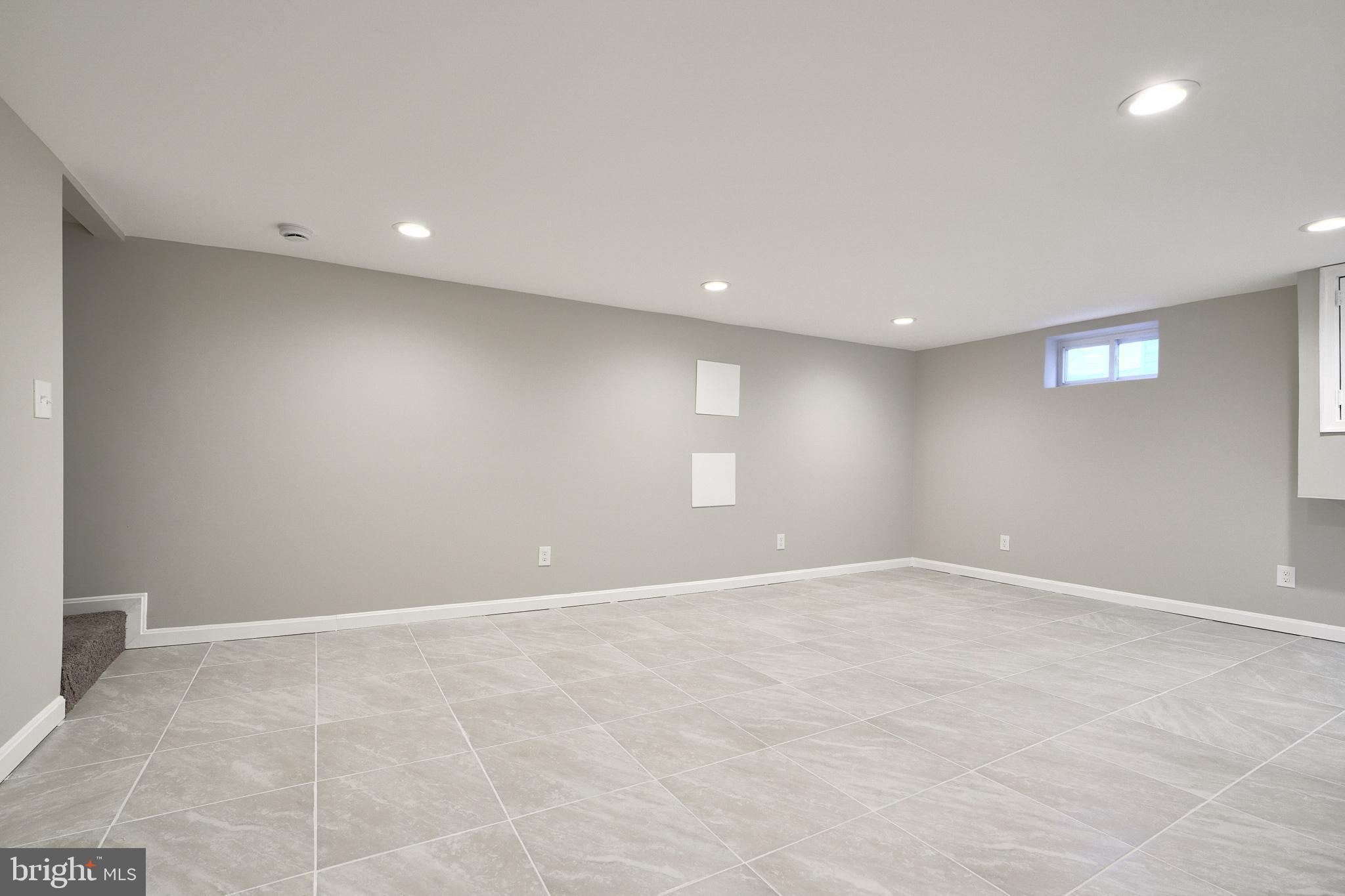 LAURAVILLE HISTORIC DISTRICT - Residential