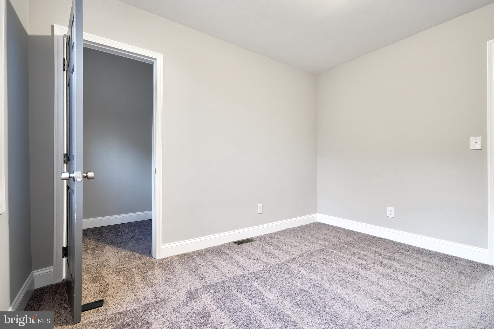 LAURAVILLE HISTORIC DISTRICT - Residential