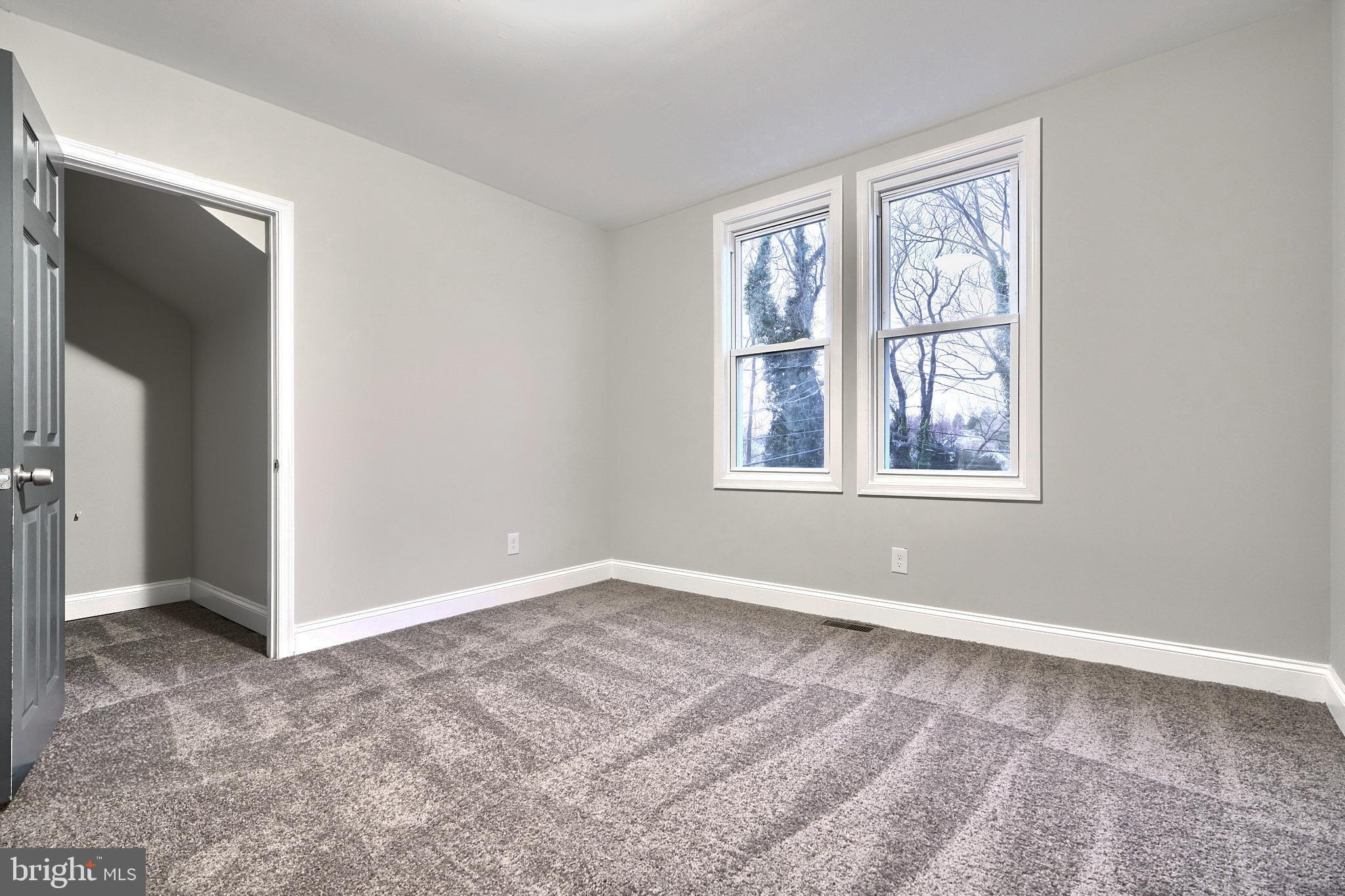 LAURAVILLE HISTORIC DISTRICT - Residential