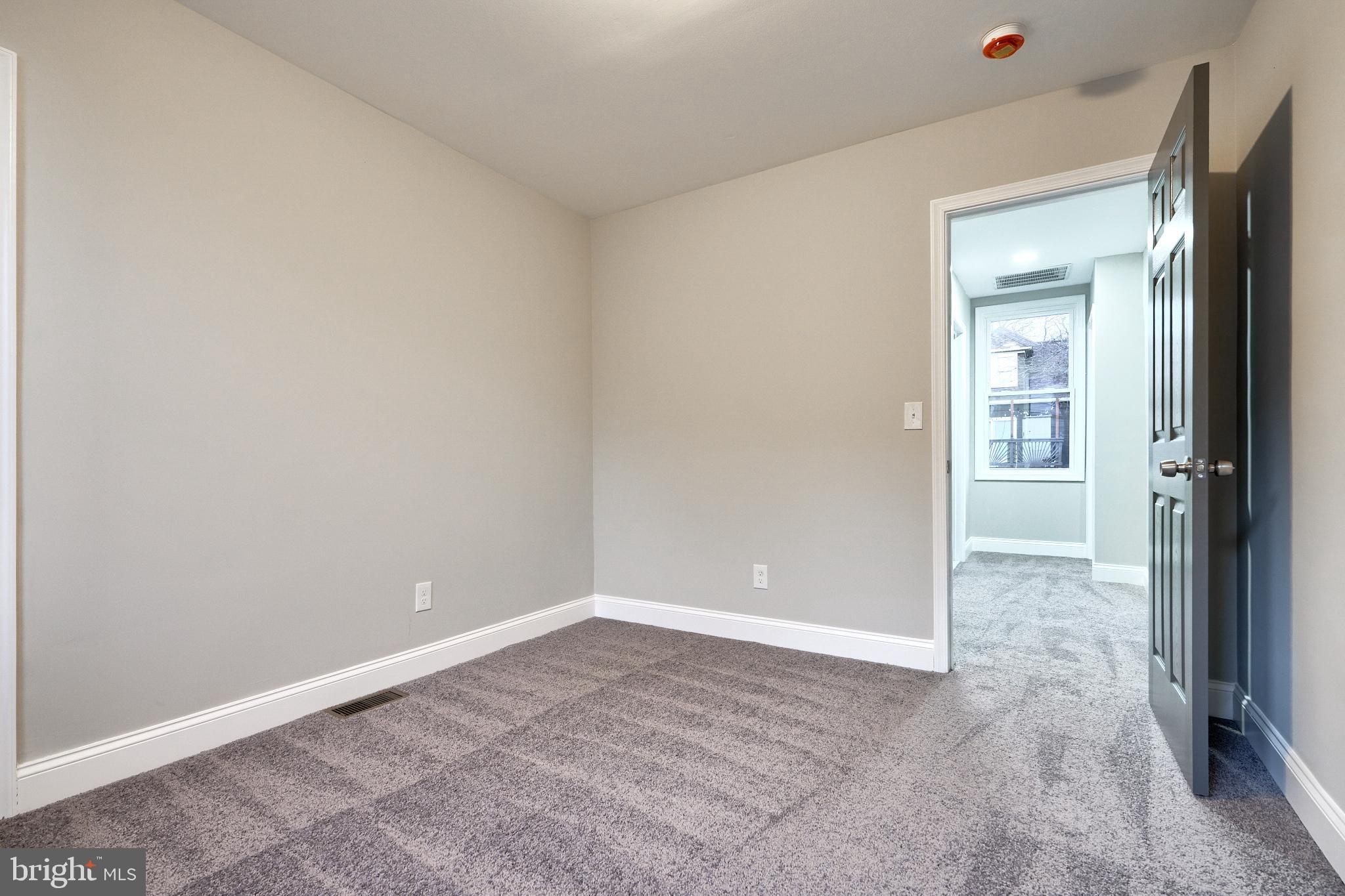 LAURAVILLE HISTORIC DISTRICT - Residential