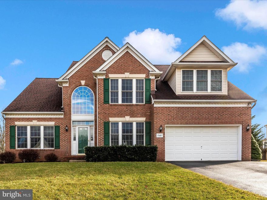 Welcome to the well maintained home located in Samhill Estates. Roof replaced in 2018. HVAC replaced in 2020. Fireplace is set up to burn wood, but plumbed for gas etc. Home offers 4 spacious bedrooms and 2.5 baths. Primary bedroom has a large walk-in closet and tow separate closets for plenty of storage. Nice deck in the rear that has been freshly stained that leads you to a small basketball court including a poured concrete surface. Close to all major commuter routes but tucked away in a quiet neighborhood.