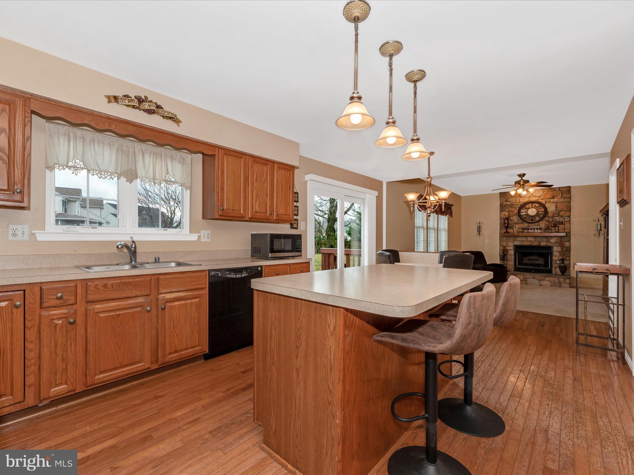 SAMHILL ESTATES - Residential