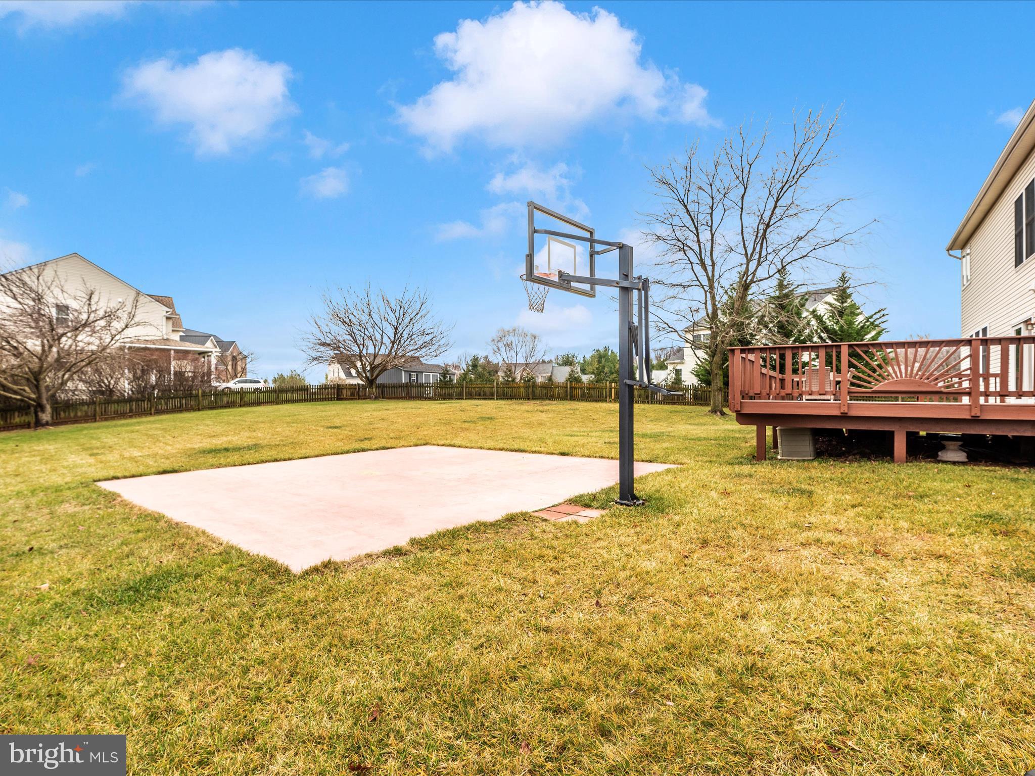 SAMHILL ESTATES - Residential