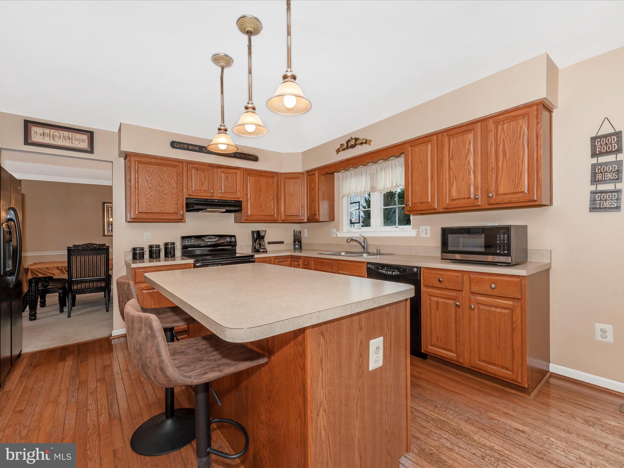 SAMHILL ESTATES - Residential