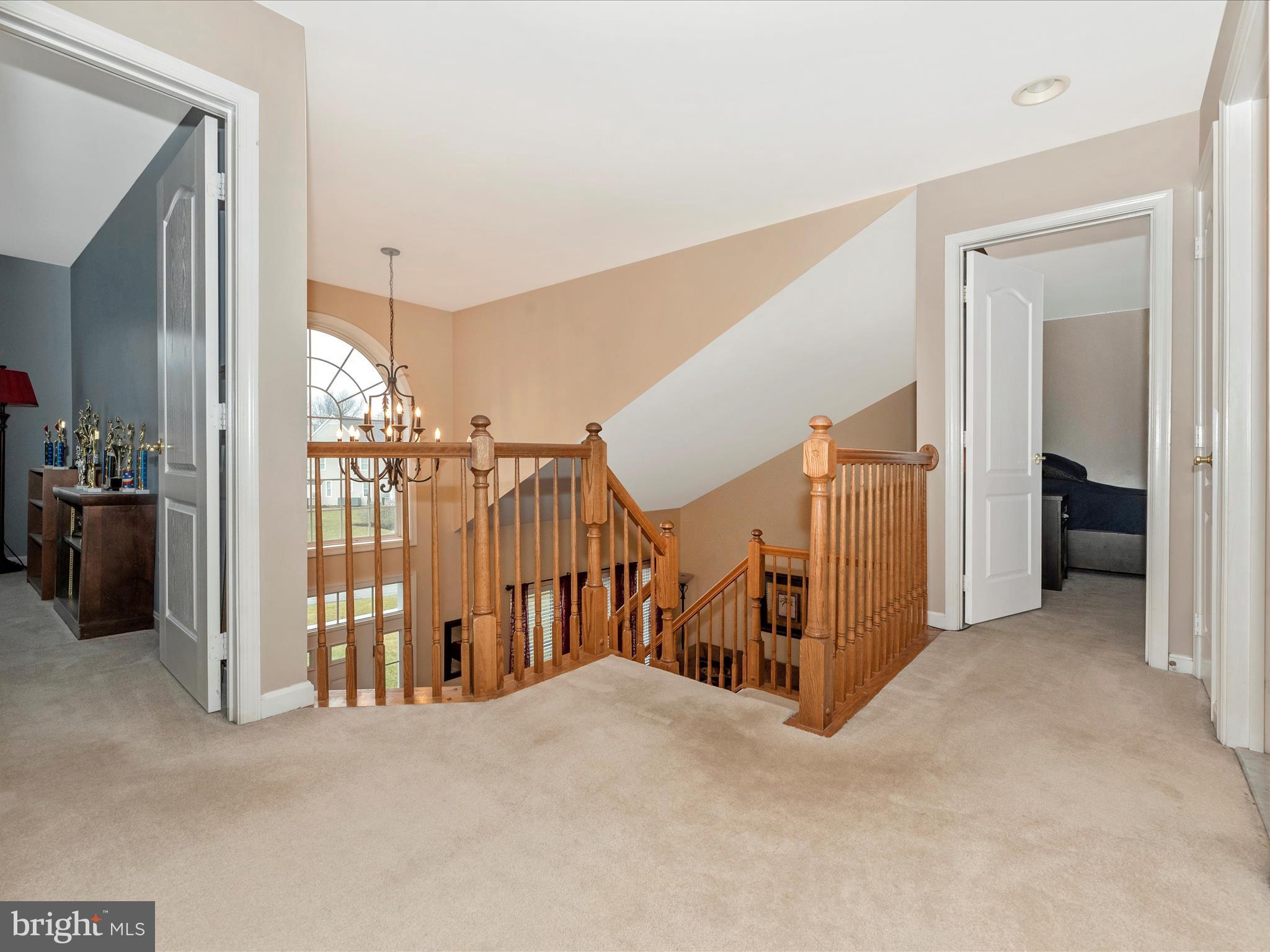 SAMHILL ESTATES - Residential