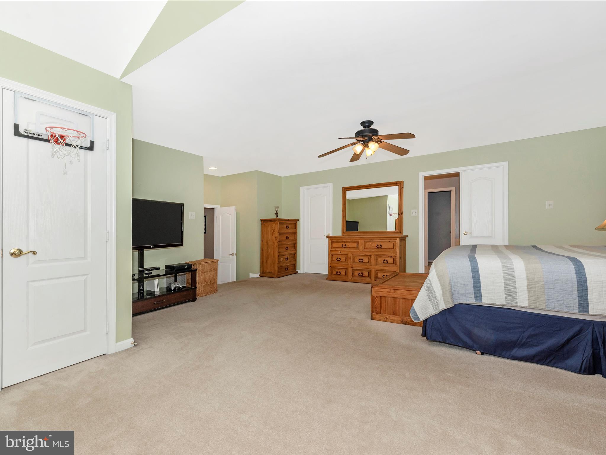 SAMHILL ESTATES - Residential