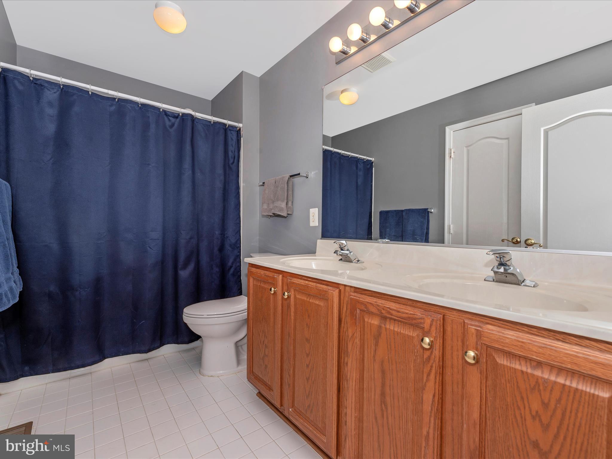 SAMHILL ESTATES - Residential