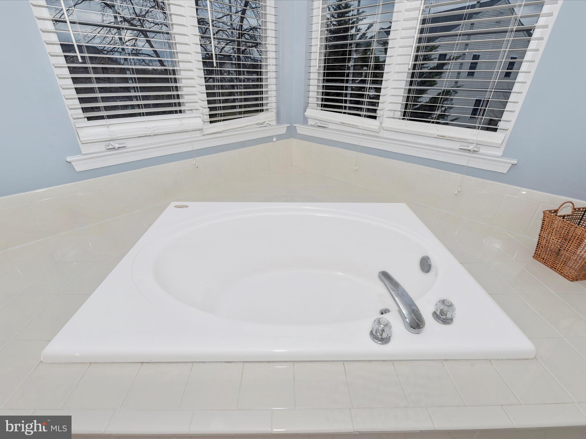 SAMHILL ESTATES - Residential