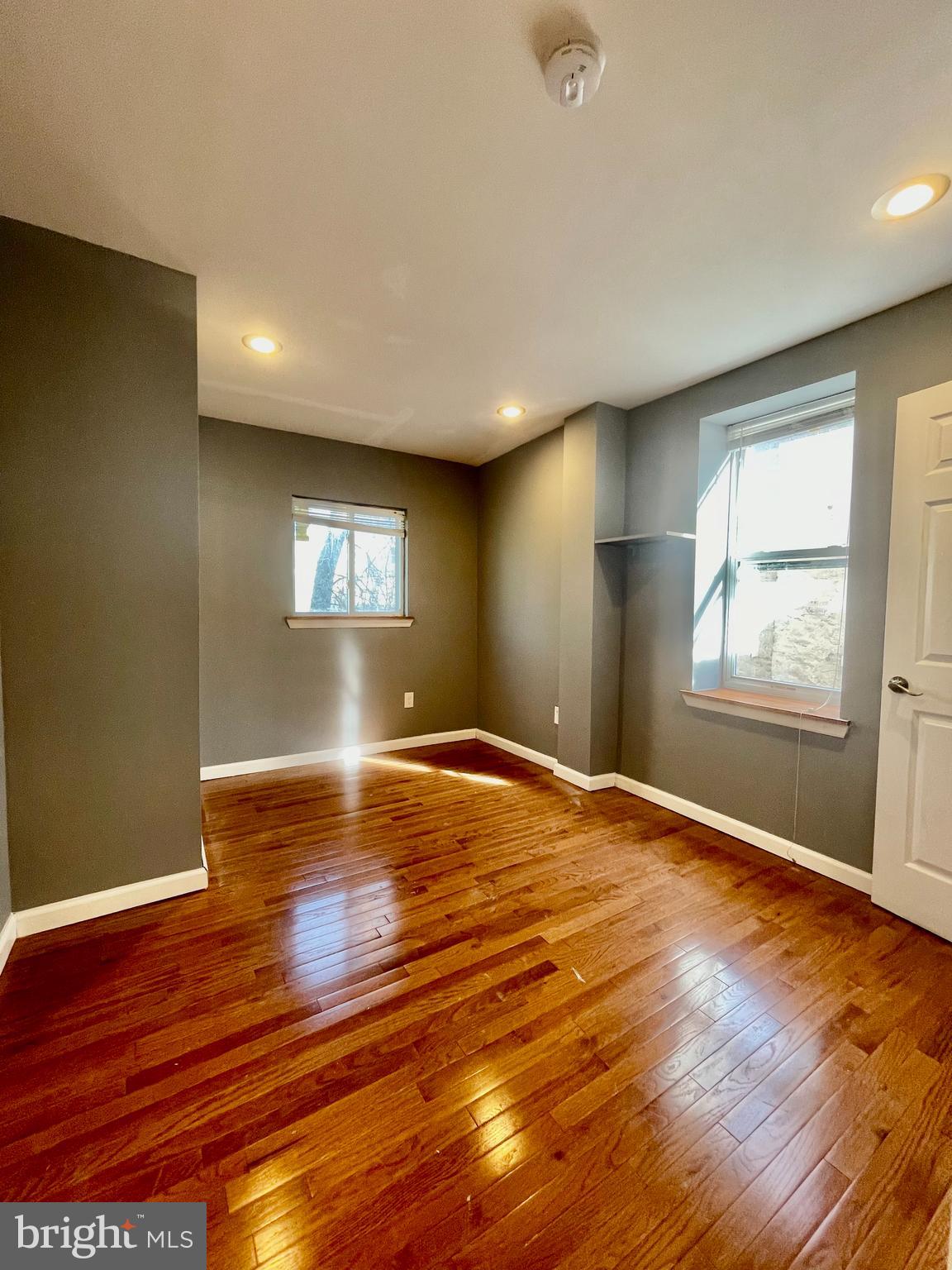 SHARSWOOD - Residential Lease