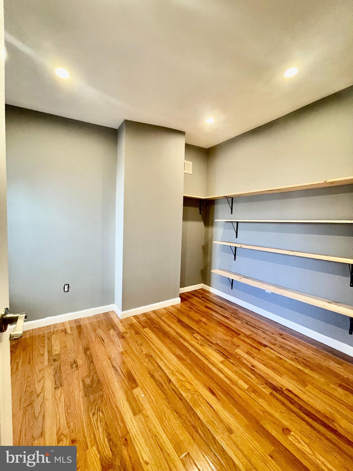 SHARSWOOD - Residential Lease