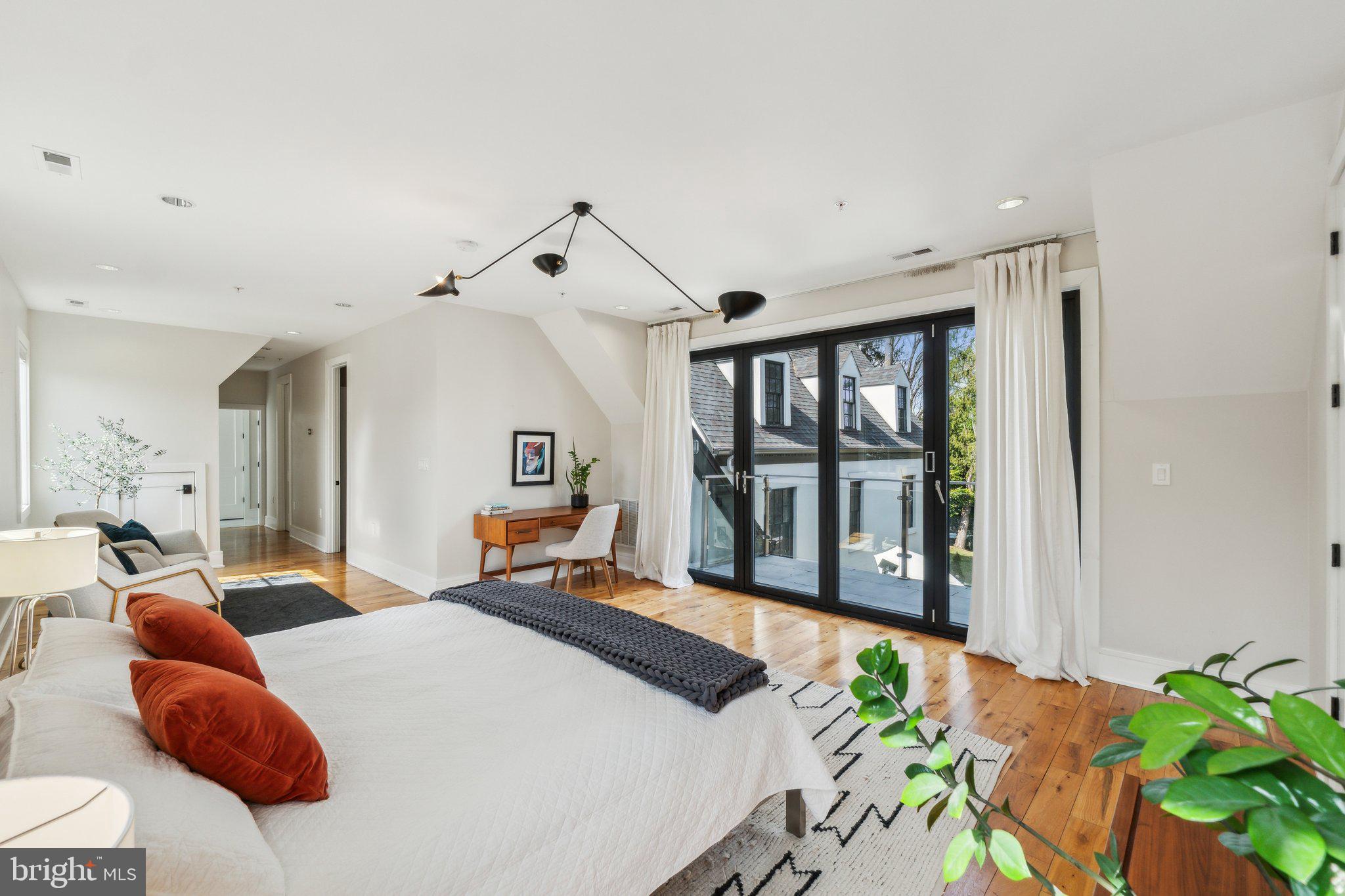 FARMINGTON - Residential