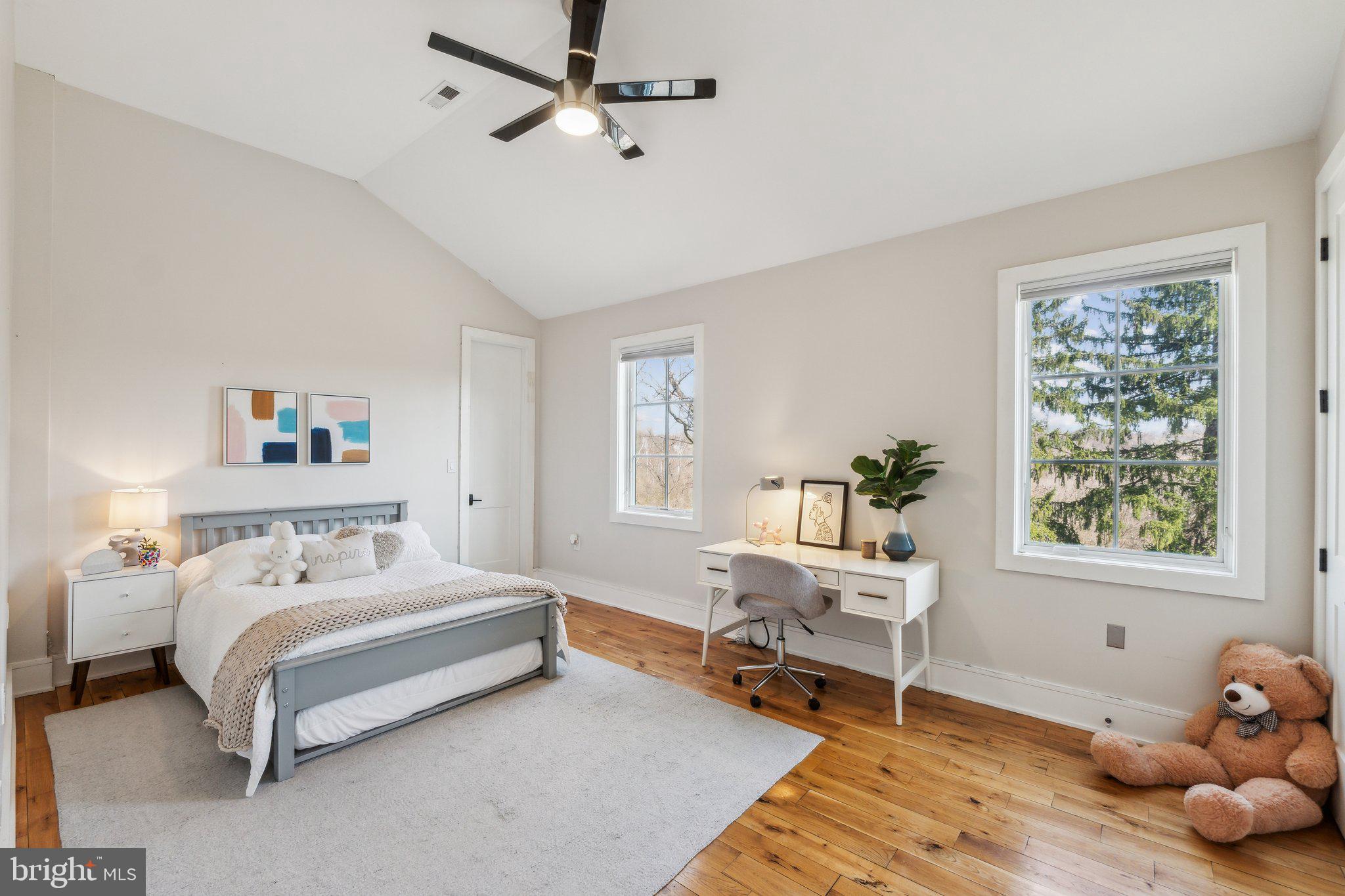 FARMINGTON - Residential