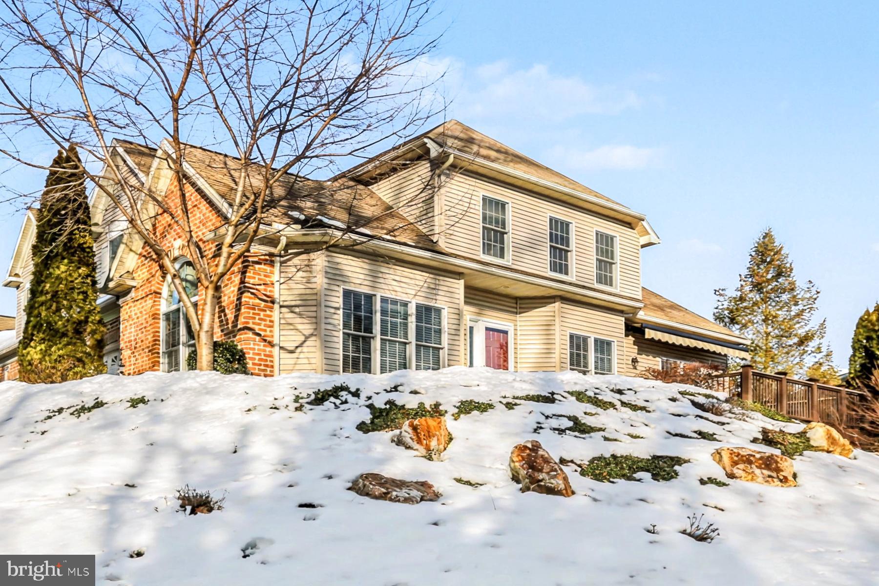 4528 LAURELWOOD DRIVE